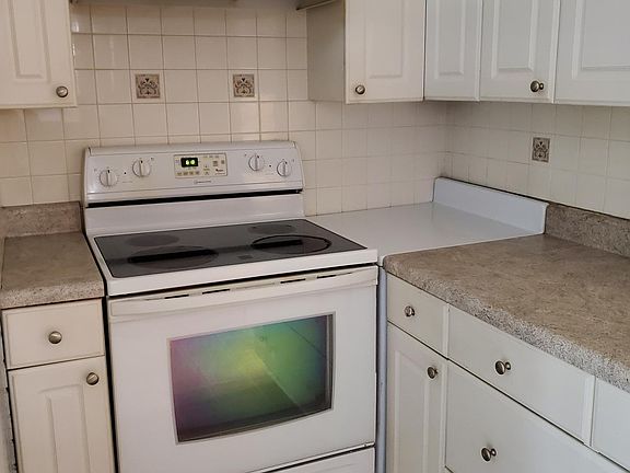 5th image of 2160 23rd Street Dr SE