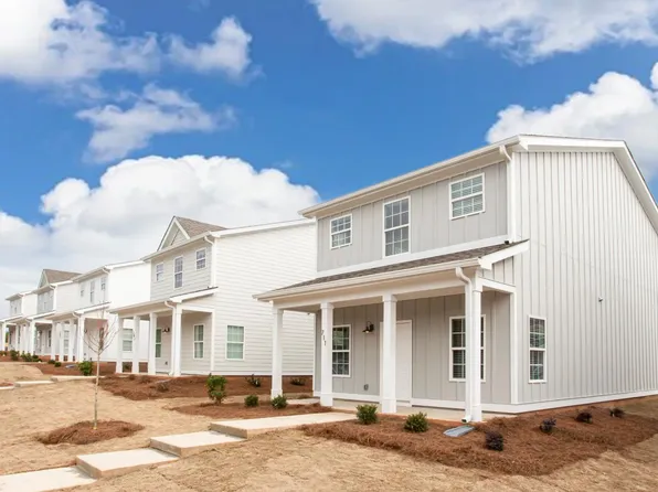 141 Brockett Dr, Athens, GA 30606