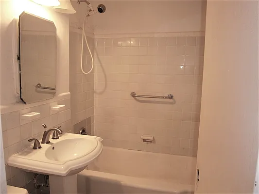 Sold by Robert E. Hill  | media 7