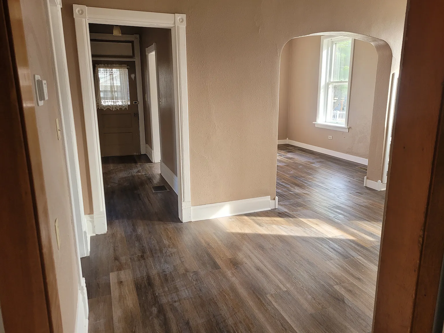2905 Burden — Photo 3