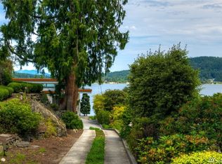 312 3rd St, Anacortes, WA 98221