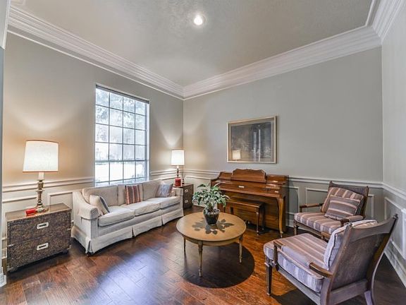 5th image of 2726 Whispering Fern Ct