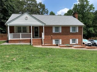 8729 Chester Forest Ln, North Chesterfield, VA 23237