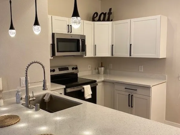 2191 Hussium Hills St Unit 102, Las Vegas, NV 89108