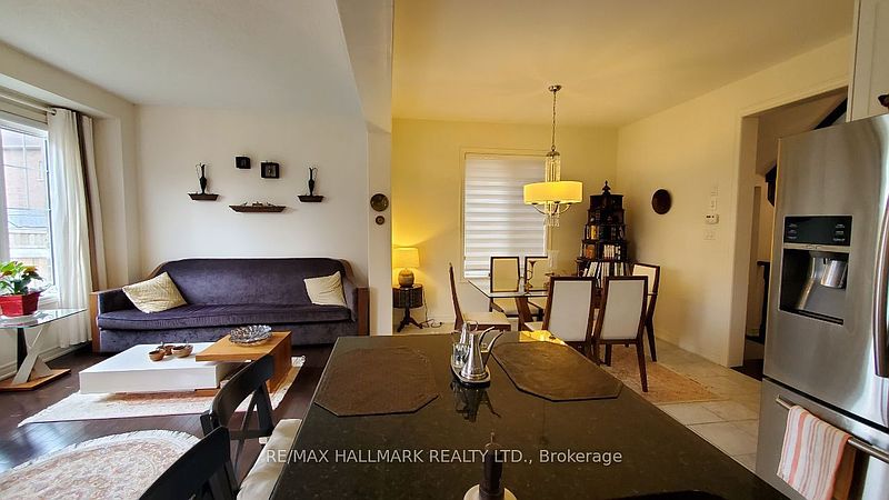 Aurora House for rent - 3 Bedrooms — photo 9
