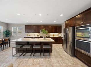 35712 Ginger Tree Dr, Winchester, CA 92596