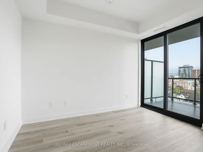 2075 Lakeshore Rd #702 — Photo 12