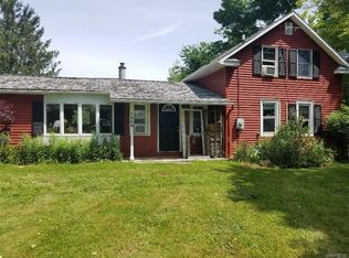 1968 Blakeley Rd, East Aurora, NY 14052