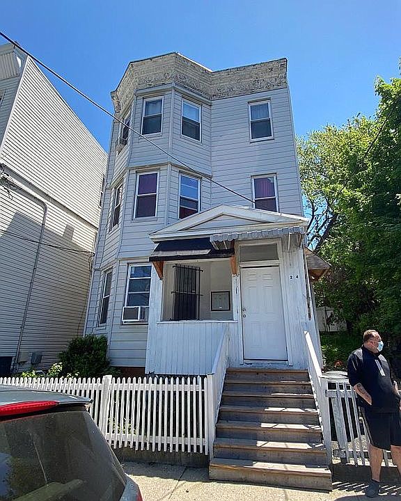 1st image of 22-24 Mulberry St
