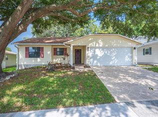 1946 Long Boat Dr, Lakeland, FL 33810