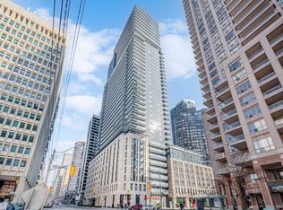 955 Bay St #816, Toronto, ON M5S 0C6
