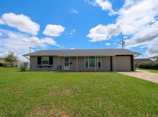 1204 Harkness Way, Sun City Center, FL 33573