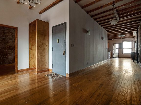 4th image of 2246 1st Ave #5AA