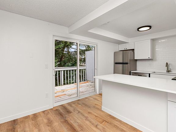 5th image of 1510 W St #D