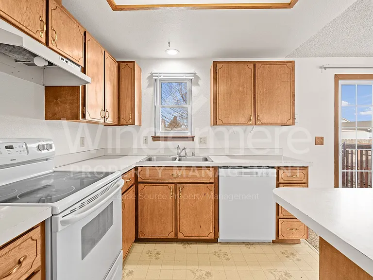 23119 E Sinto Ave — Photo 13