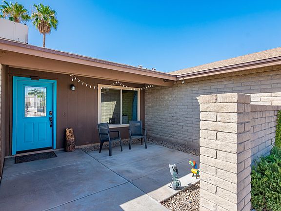 5th image of 4805 W Dahlia Dr