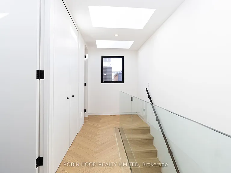 60 Jones Ave — Photo 21