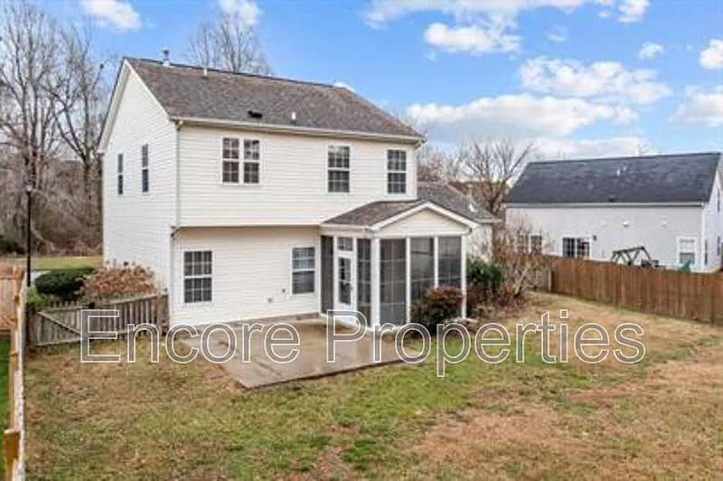 Building Photo - 3212 Sawyers Mill Dr