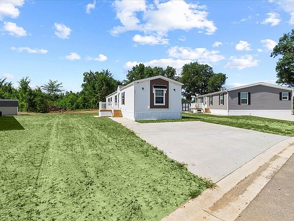 Exterior Image-31-Adventure 113 Lakeview Meadows