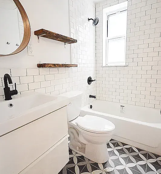 452 Suydam St #1R — Photo 1