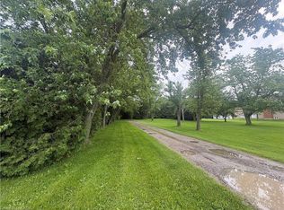 165 Ridge Rd E, Grimsby, ON L3M4E7