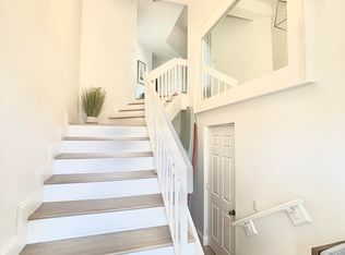 202 Sea Oats Dr APT E, Juno Beach, FL 33408