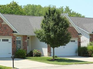 417 Paisley Ct, Saint Charles, MO 63301