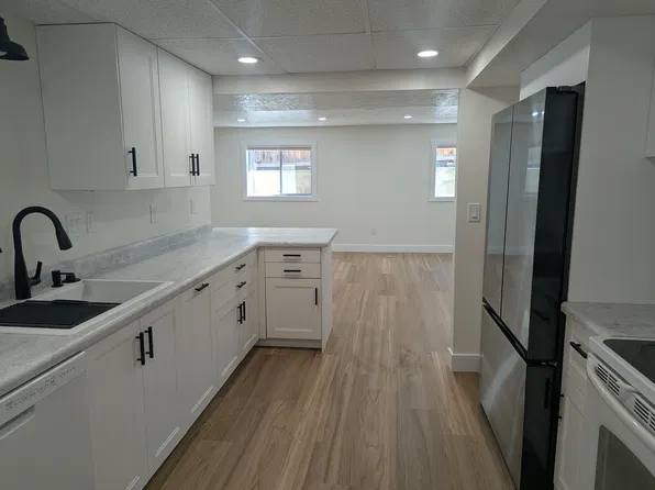 3225 E Alta Hills Dr #1, Sandy, UT 84093