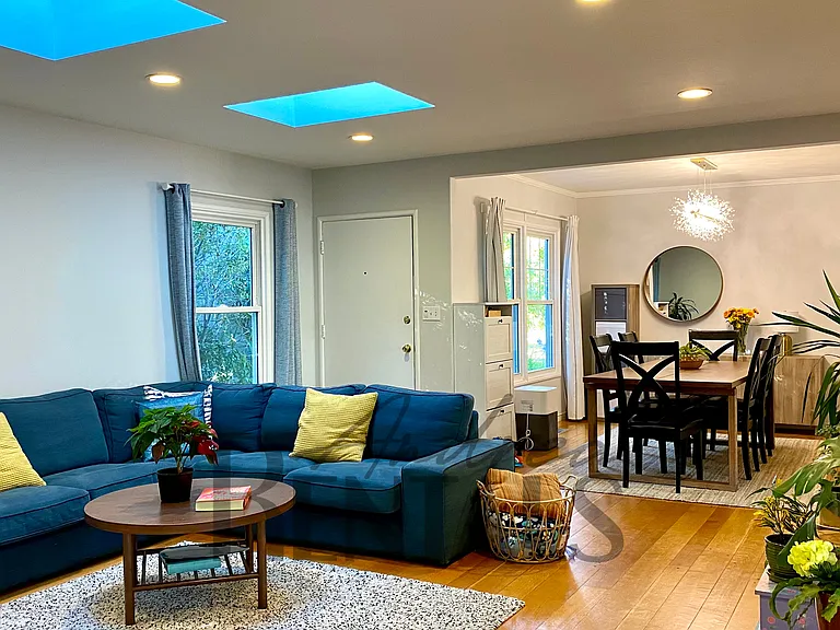 3239 Sylvan Ave — Photo 3
