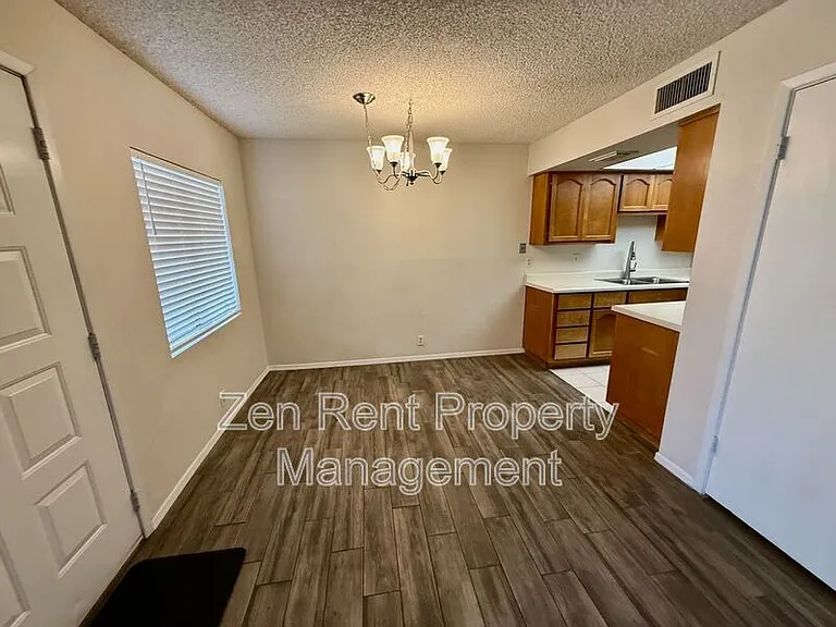 286 W Palomino Dr #146 — Photo 10