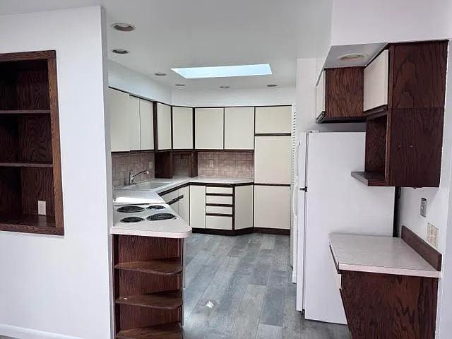 925 19th Ave #925 — Photo 14