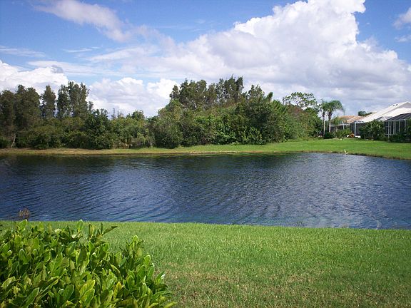 stunning nature views from private lanai...so relaxing