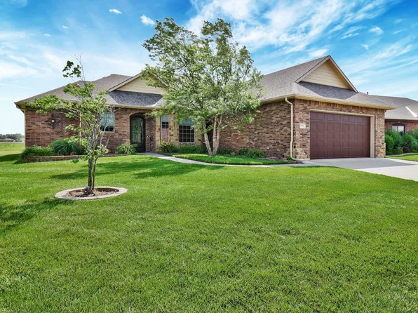 5012 N Sandkey St, Wichita, KS 67204