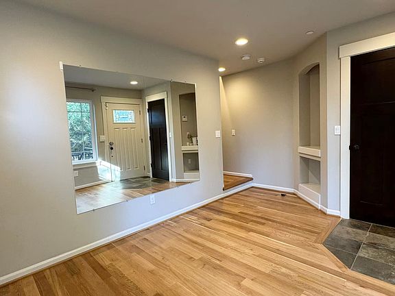 2nd image of 17823 NE 95th Ct