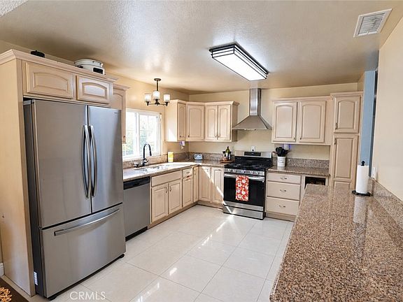 3rd image of 8967 Box Elder Ct