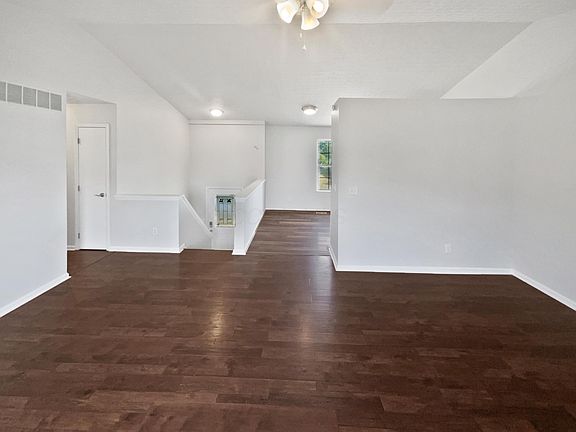 4th image of 1723 Farberdale Dr