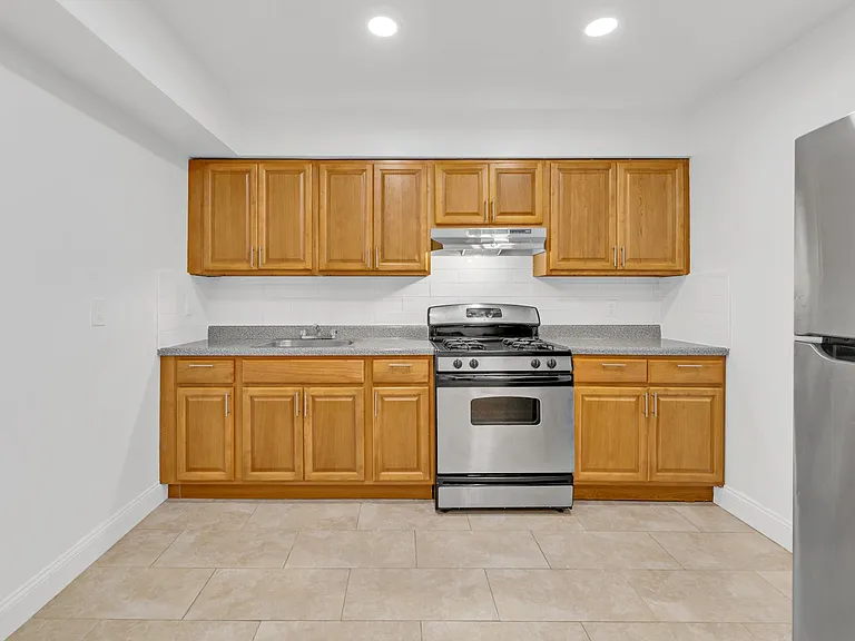 3024 Gunther Ave #2 — Photo 4