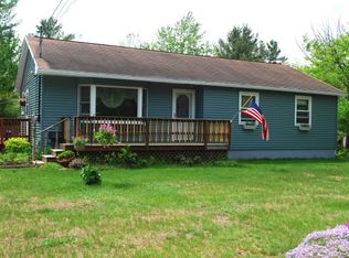 699 Sandy Birch Rd, Milton, VT 05468