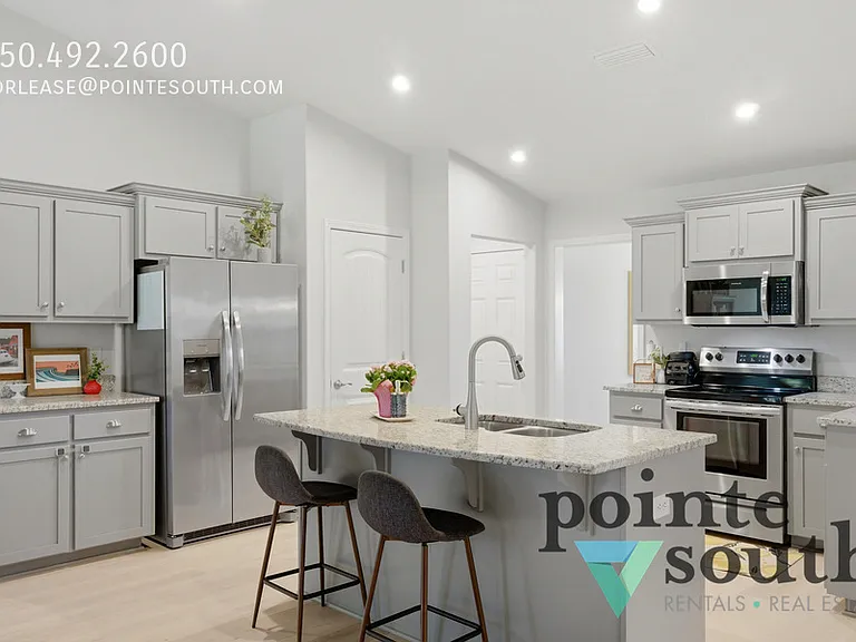 5725 Montauk Way — Photo 8