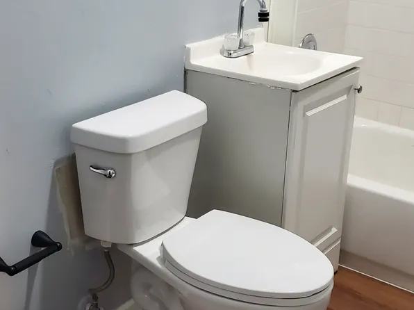 4757 W North Ave #2, Chicago, IL 60651