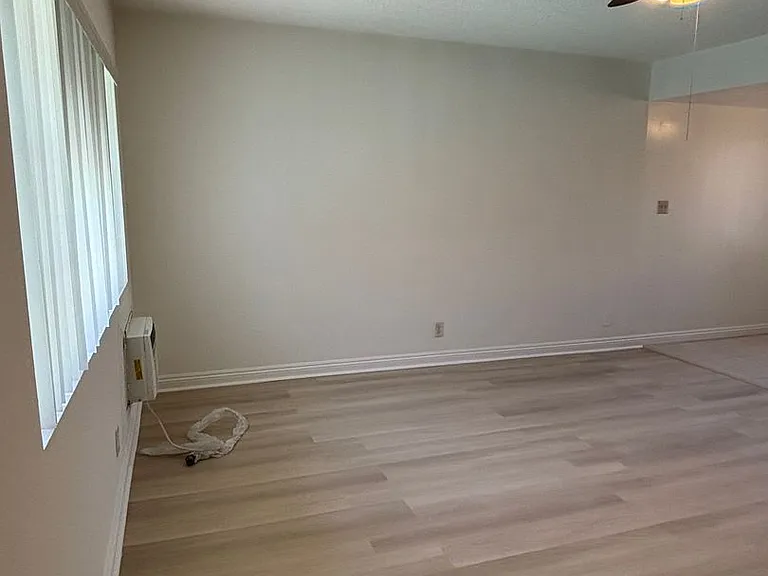 5245 Via San Delarro St #B — Photo 13