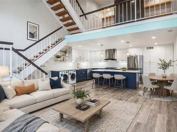 984 Granville Ave, Los Angeles, CA 90049