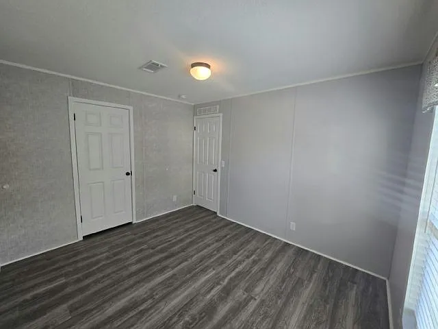12344 Seminole Blvd #33 — Photo 4