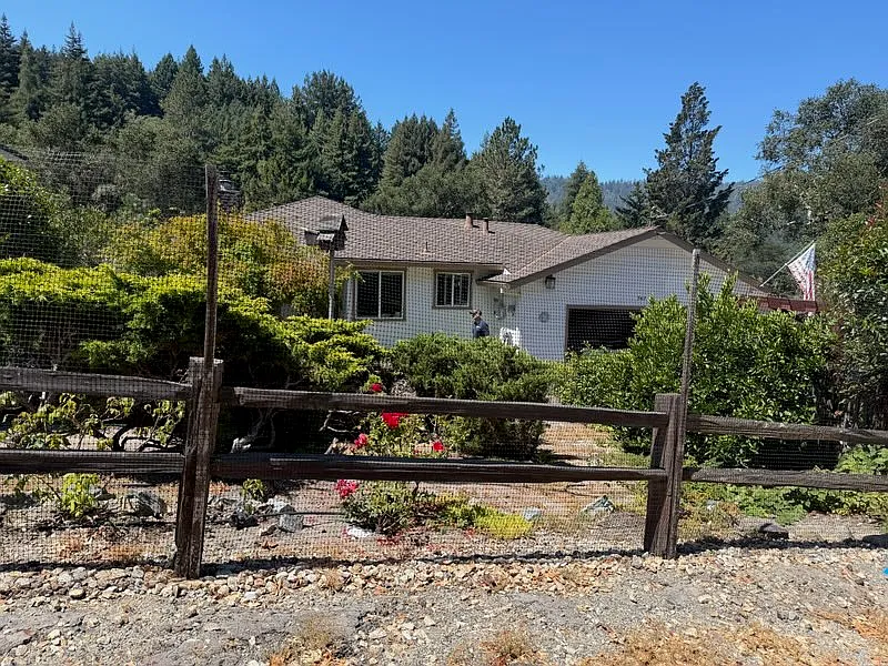 562 Larita Dr