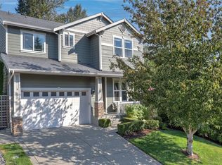 5930 NE 199th St, Kenmore, WA 98028