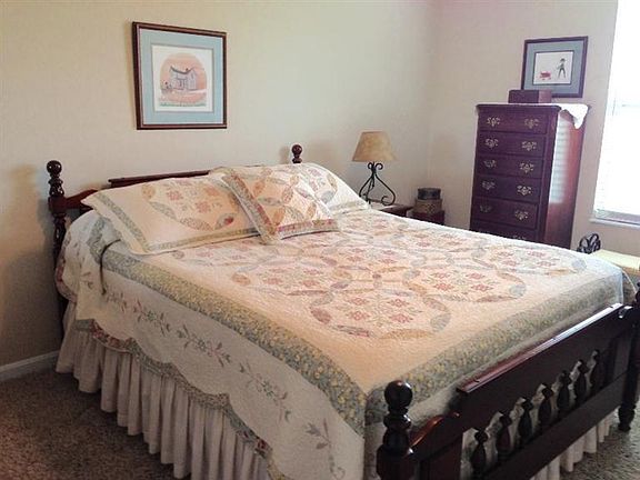 5th image of 605 Meadowview Ct