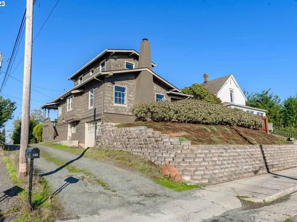 540 Delaware St, North Bend, OR 97459