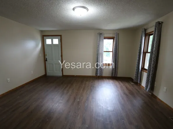 1315, 1317 Jefferson St, Burlington, IA 52601, 1315-1317 Jefferson St #1315, Burlington, IA 52601