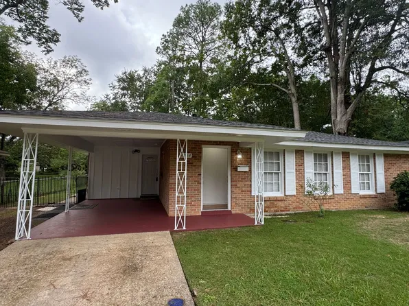 4264 Sussex Dr, Montgomery, AL 36116