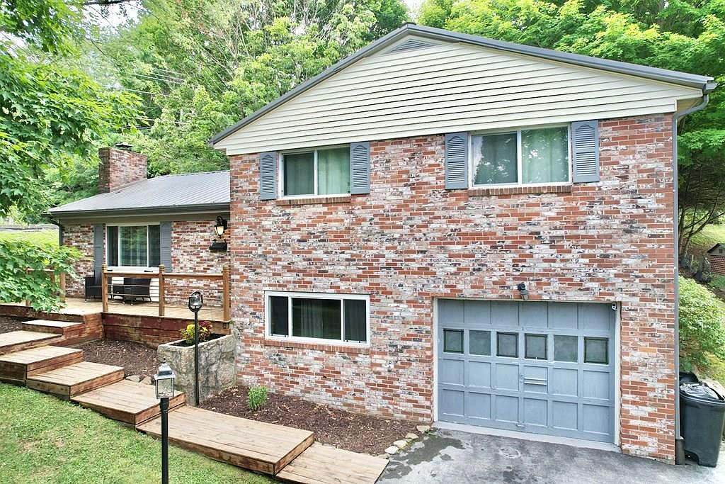 2400 Verdun Hts, Bluefield, WV 24701 MLS 54392 Zillow